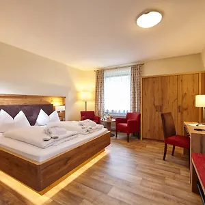 Hotel Aura-hotel ***